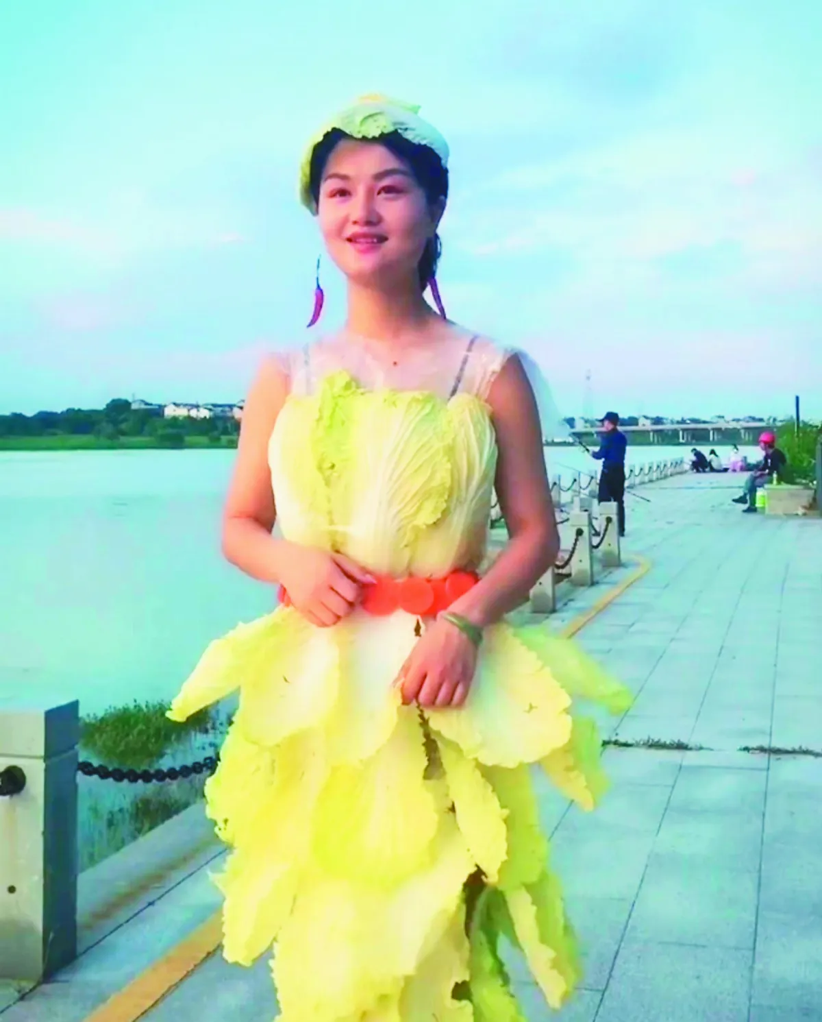 蔬菜變禮服 草根時尚掀話題