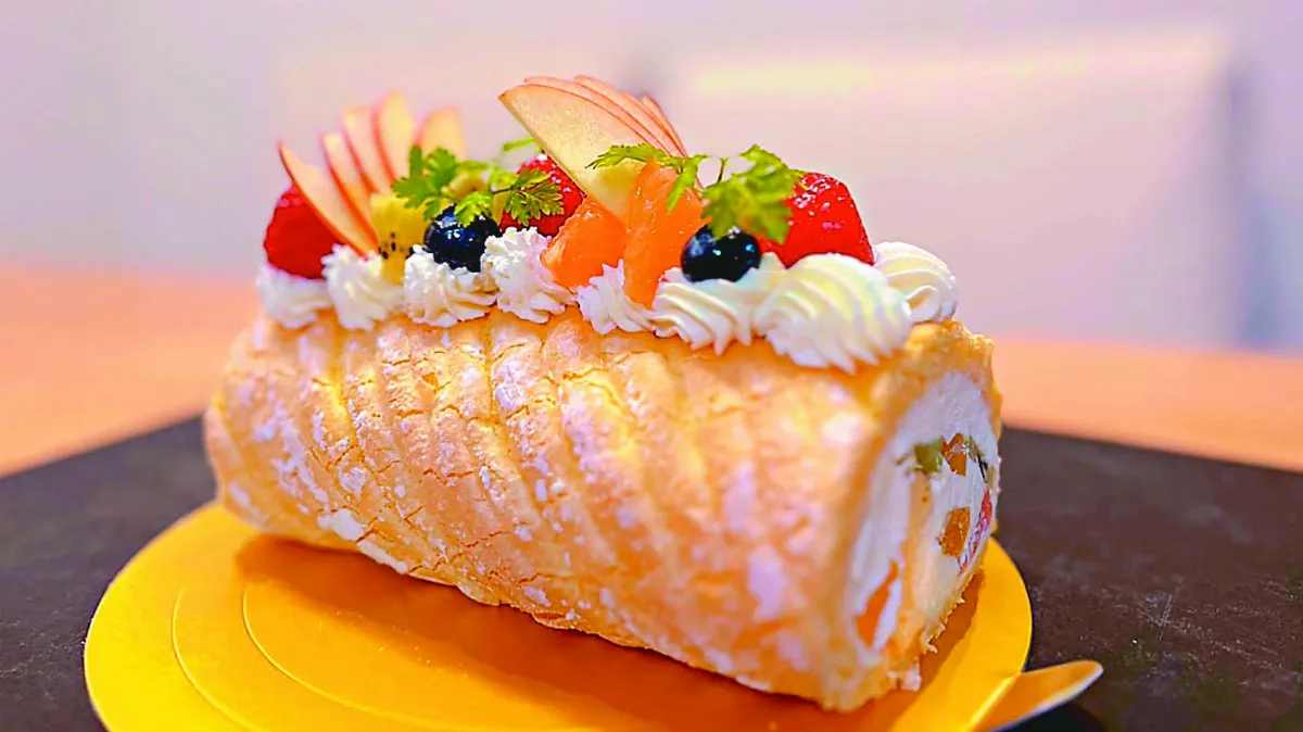 享用兒自製蛋糕 母知熱量崩潰