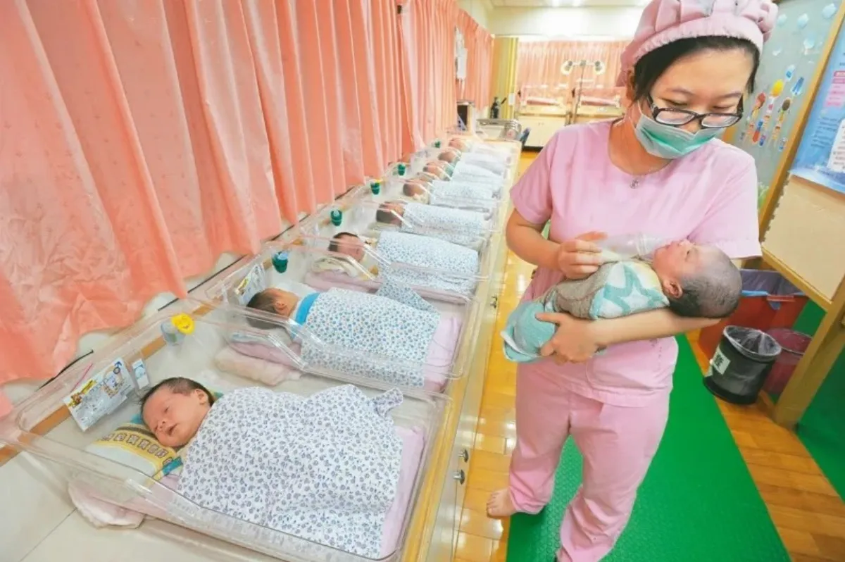 生育年齡再延 國健署籲把握25至35歲黃金生育期