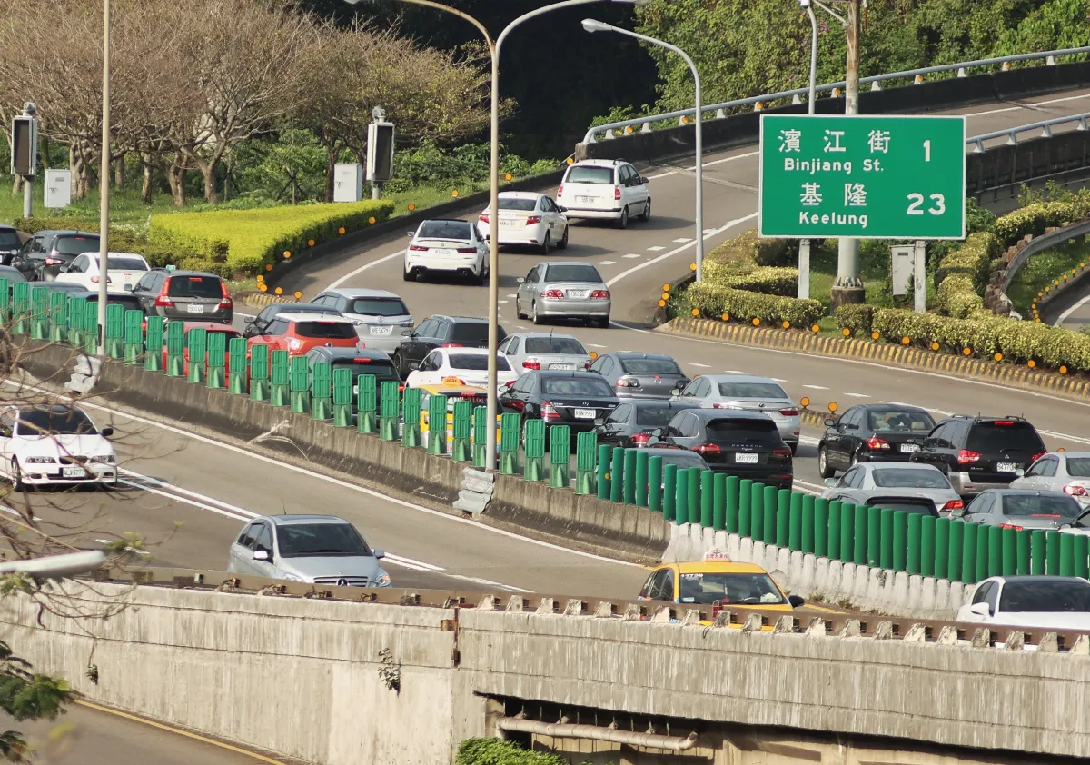 端午連假交通疏運、避塞車時段看這裡　0至5時國道全線暫停收費 