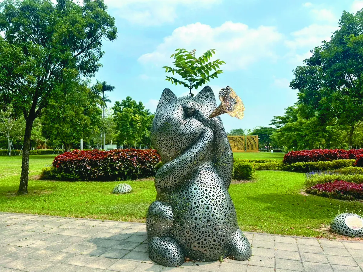 龍貓撐傘  現蹤台南