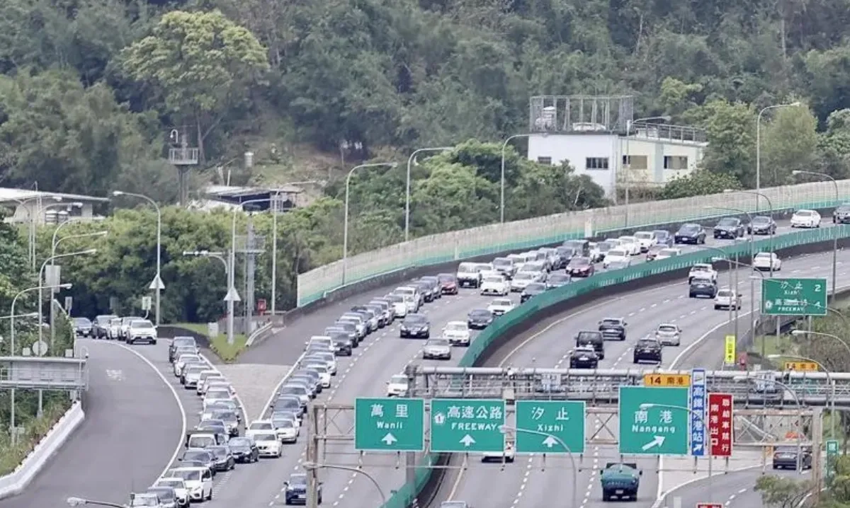 明連假收假日 高公局曝11地雷國道路段、出發時間