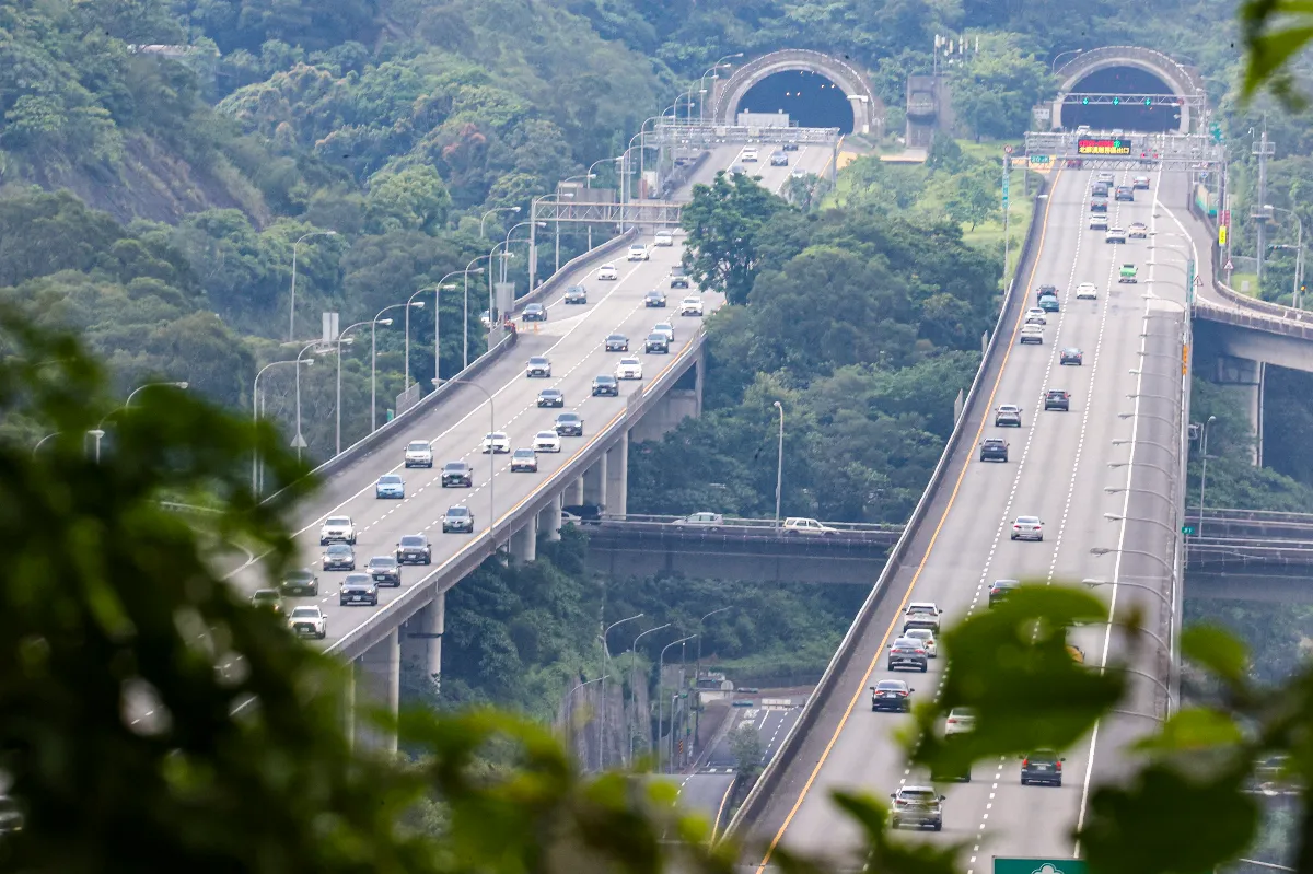 端午連假國道日均車流增1.2倍 事故降27%、收假日北向增3成