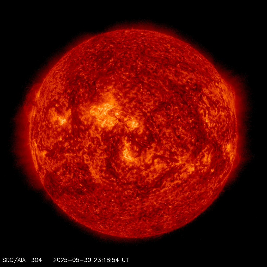 氣象署發布太空天氣特報 強烈磁暴估影響逾50小時