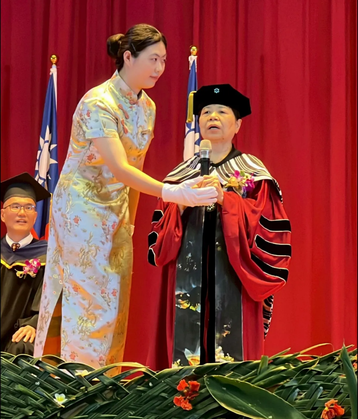 陳樹菊長年無私奉獻 獲頒台東大學名譽博士