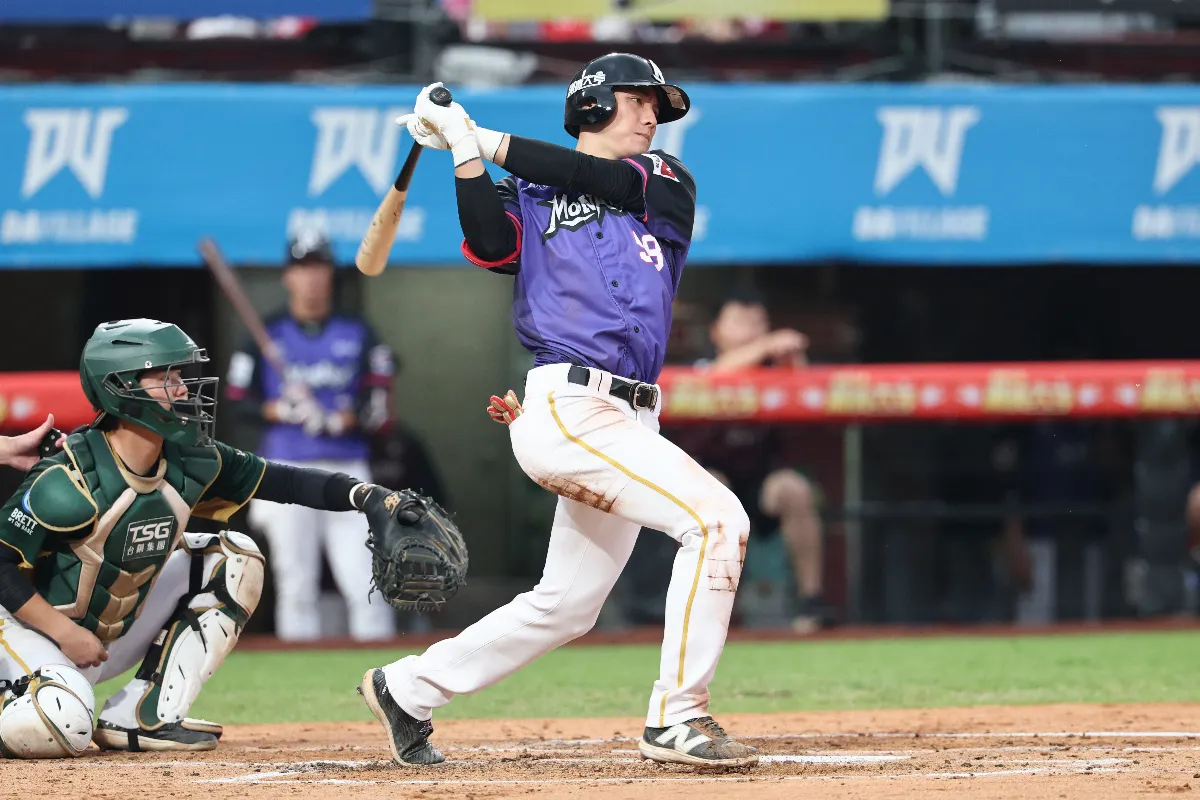 中職／非再見安打獲選MVP 陳晨威：怎麼會給我？