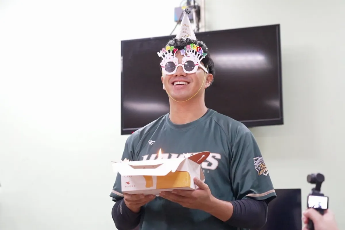 中職／吳念庭首度在台球季慶生 明星賽積極幫「日系熟男」拉票