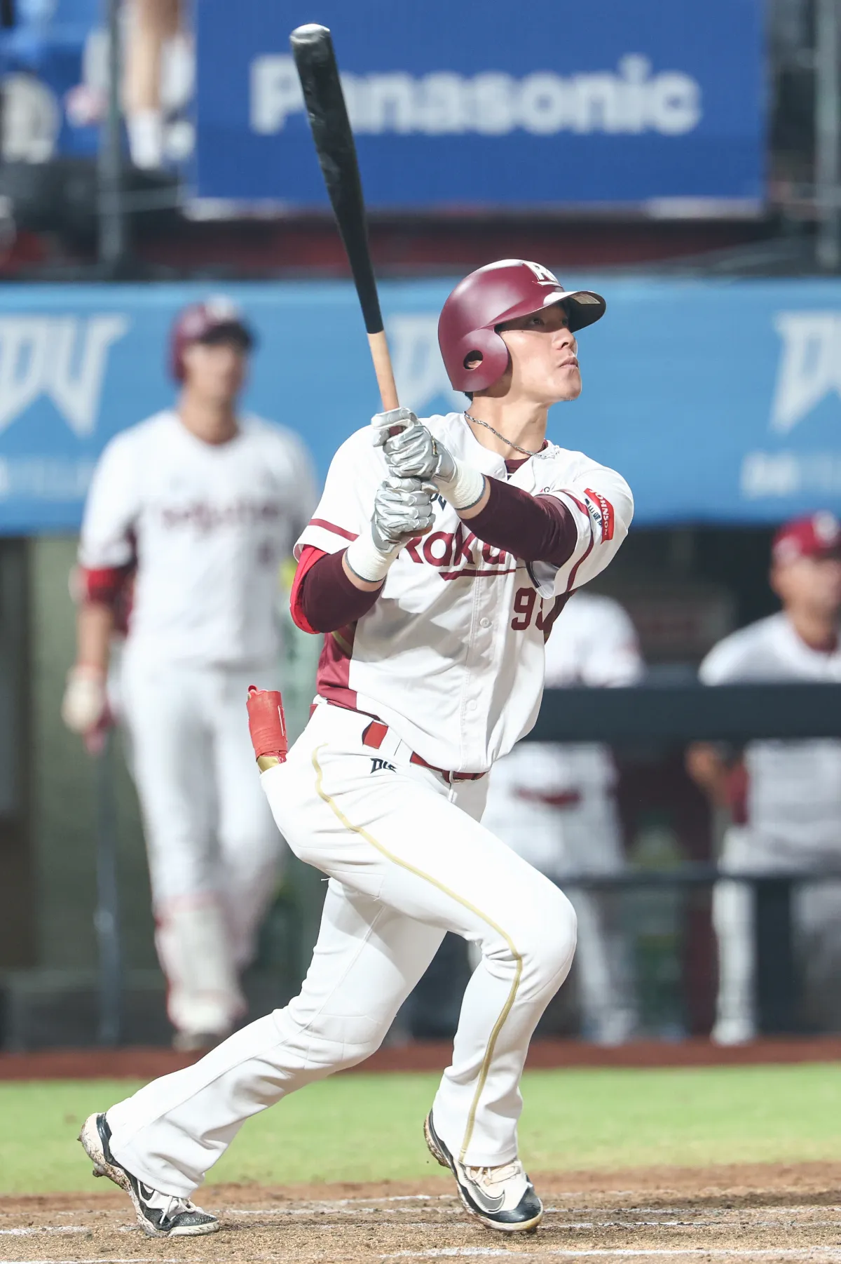 中職／陳晨威連31場敲安 猿隊不敵雄鷹 