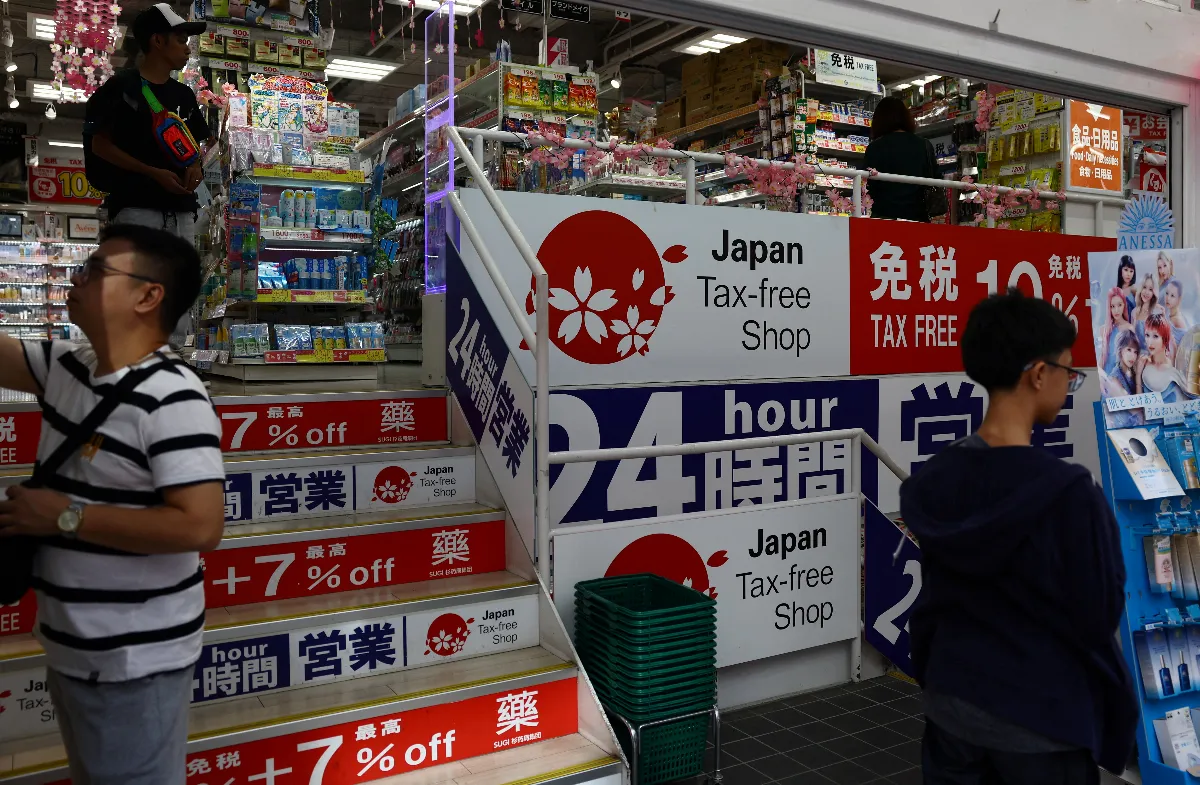 日本考慮取消外國遊客免稅優惠 補充國庫
