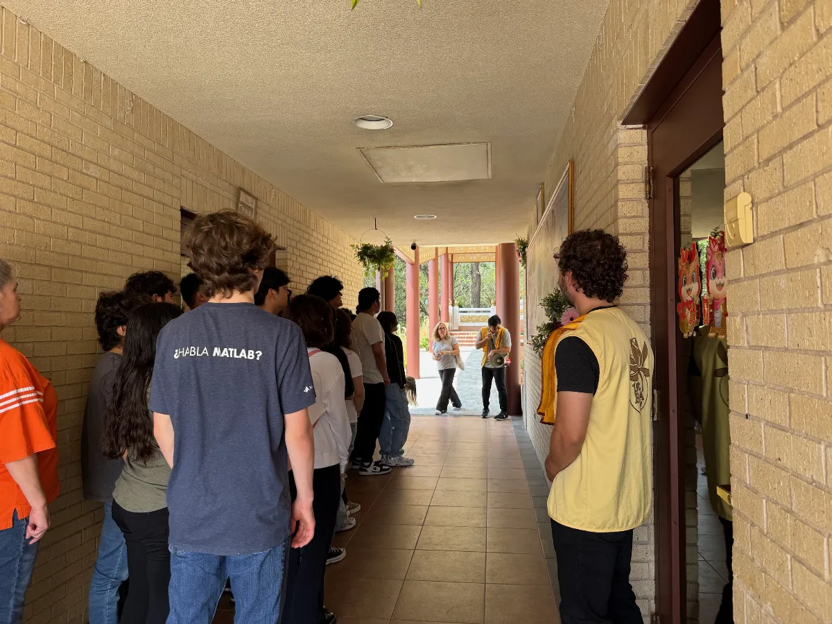 A New Chapter in Cultural Exchange--United High School Students and Teachers Visit Xiang Yun Temple to Experience Buddhist Culture