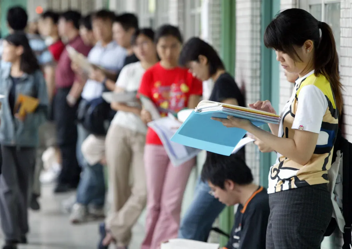 教團質疑高市教甄 2筆試高分者試教被打不合理低分