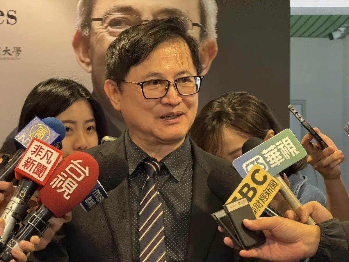 童子賢：石油影響力正在衰退 擴大用電是進步象徵