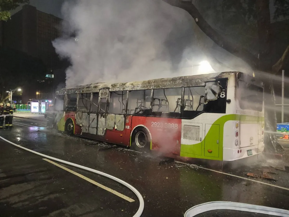北市電動公車起火案 交通部：檢視並檢討