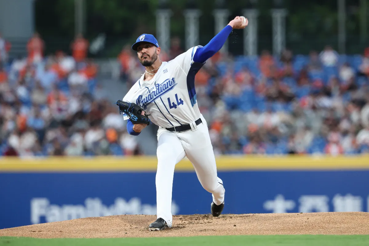 中職／悍將本季4場完封3場他勝投 魔力藍：相信過程