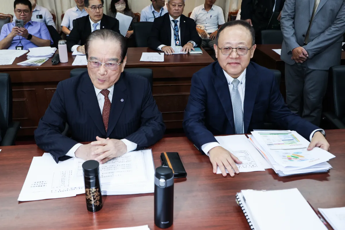 雙鐵新官上任報告 鄭光遠轉任台鐵董事長：欣然接受新任務