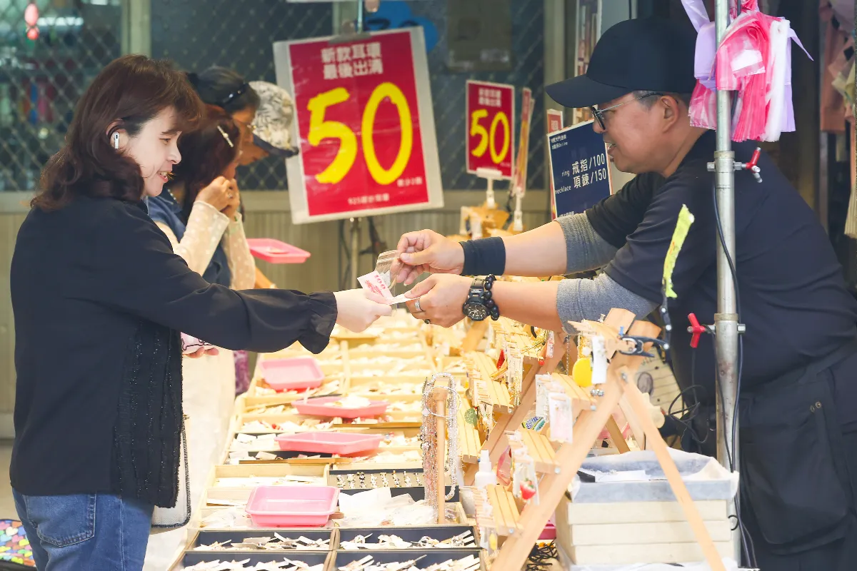 5月景氣燈號跌至綠燈 國發會：景氣穩定但須關注後續變化
