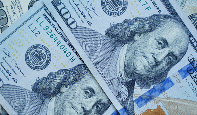 經濟學者憂美避險地位不保   美債可能續跌