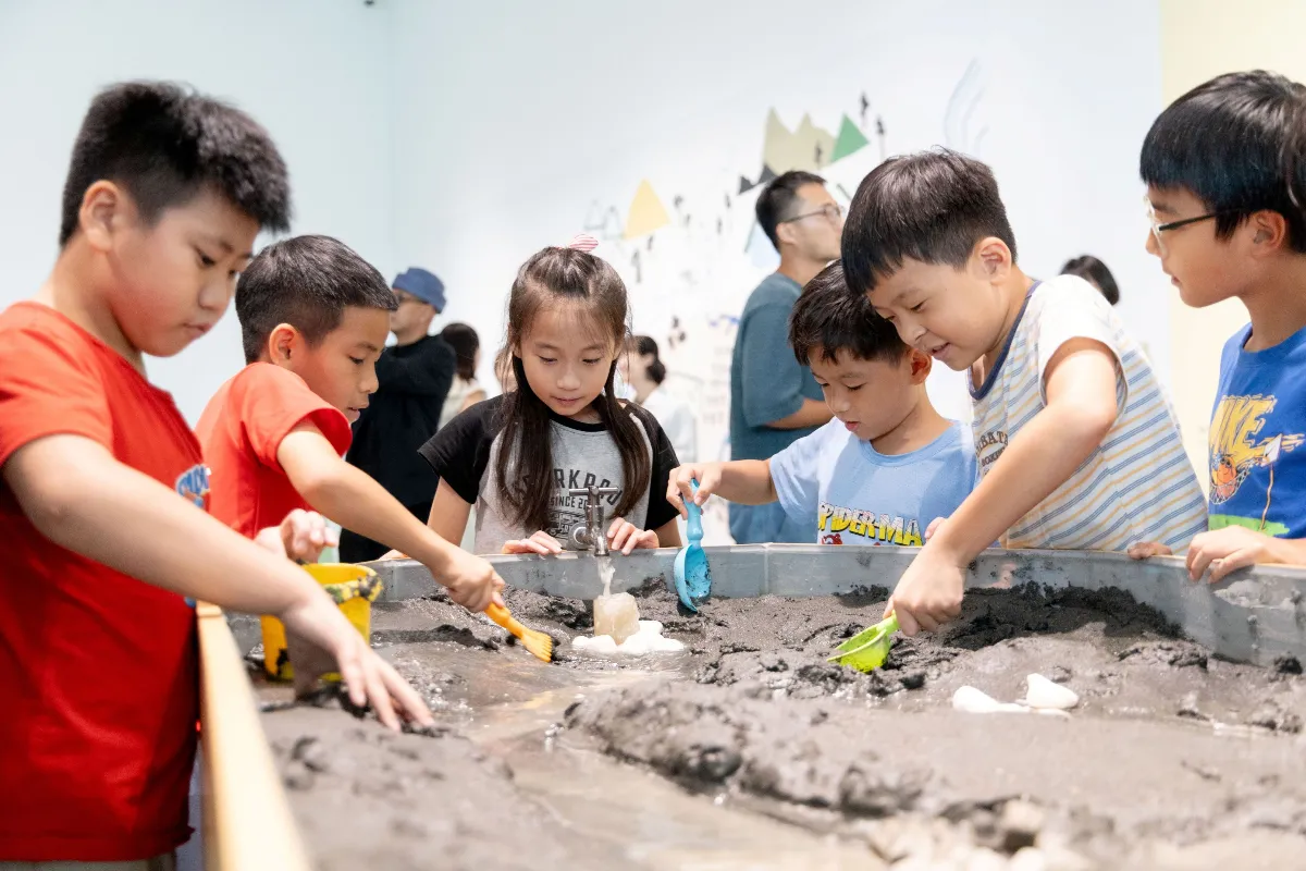五位台星藝術家攜手創作 「在藝術中遇見大自然」啟動跨國對話