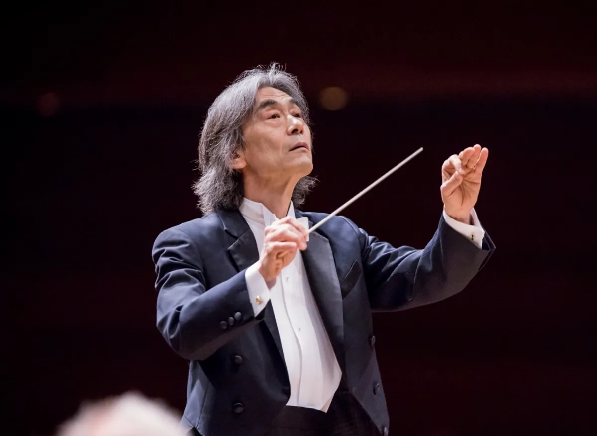 能駕馭古典及現代 長野健攜手漢堡愛樂登衛武營