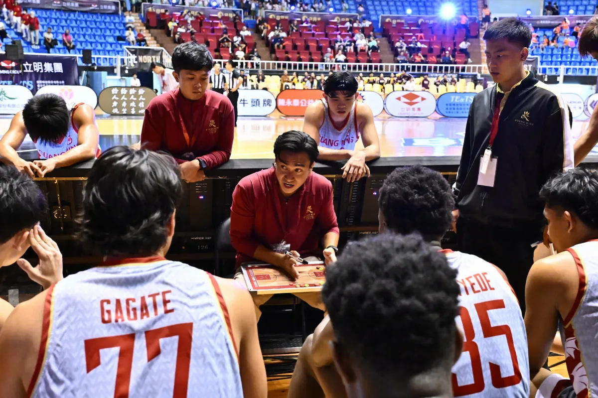 佛光盃／全賽會他最忙！ 光明教頭1人帶2隊