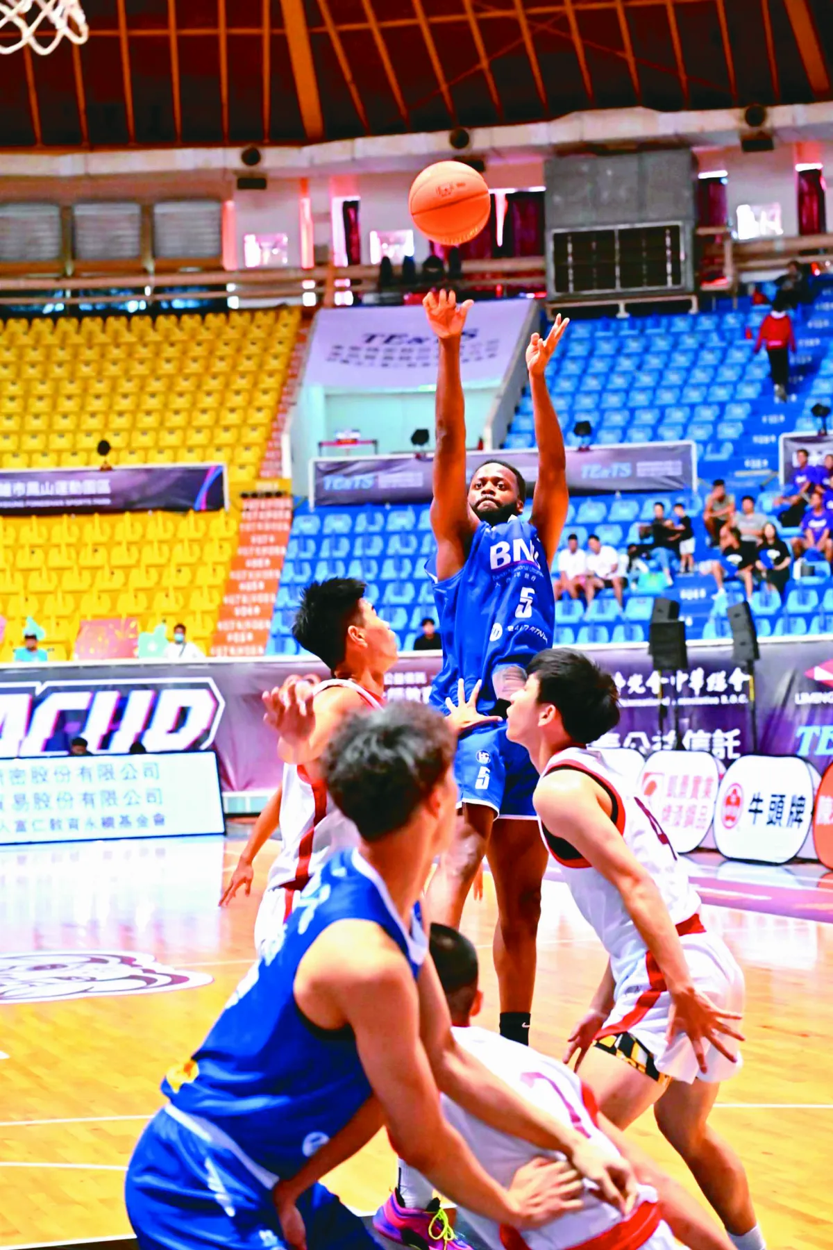 光明、澳門昊駿 晉級佛光盃4強