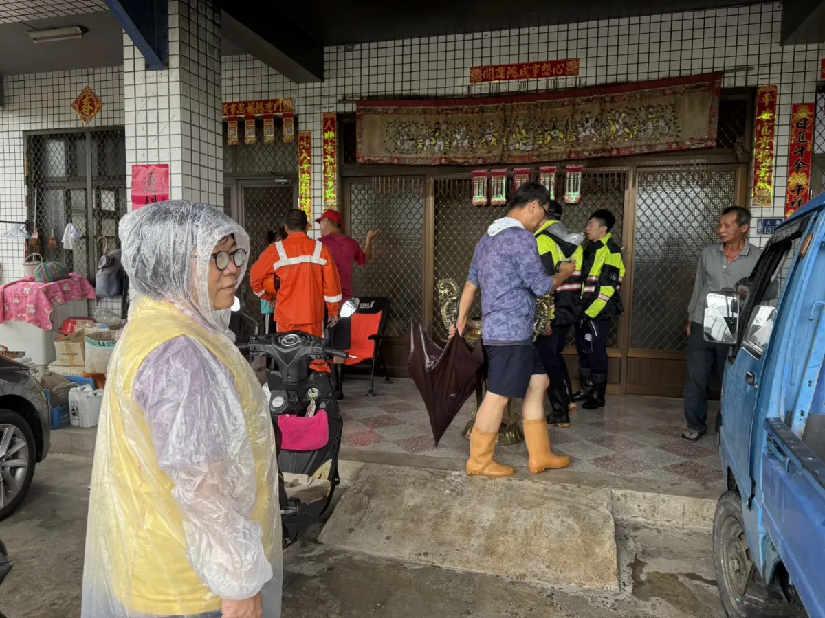 丹娜絲颱風增強逼近 高市預防性撤離山區住民
