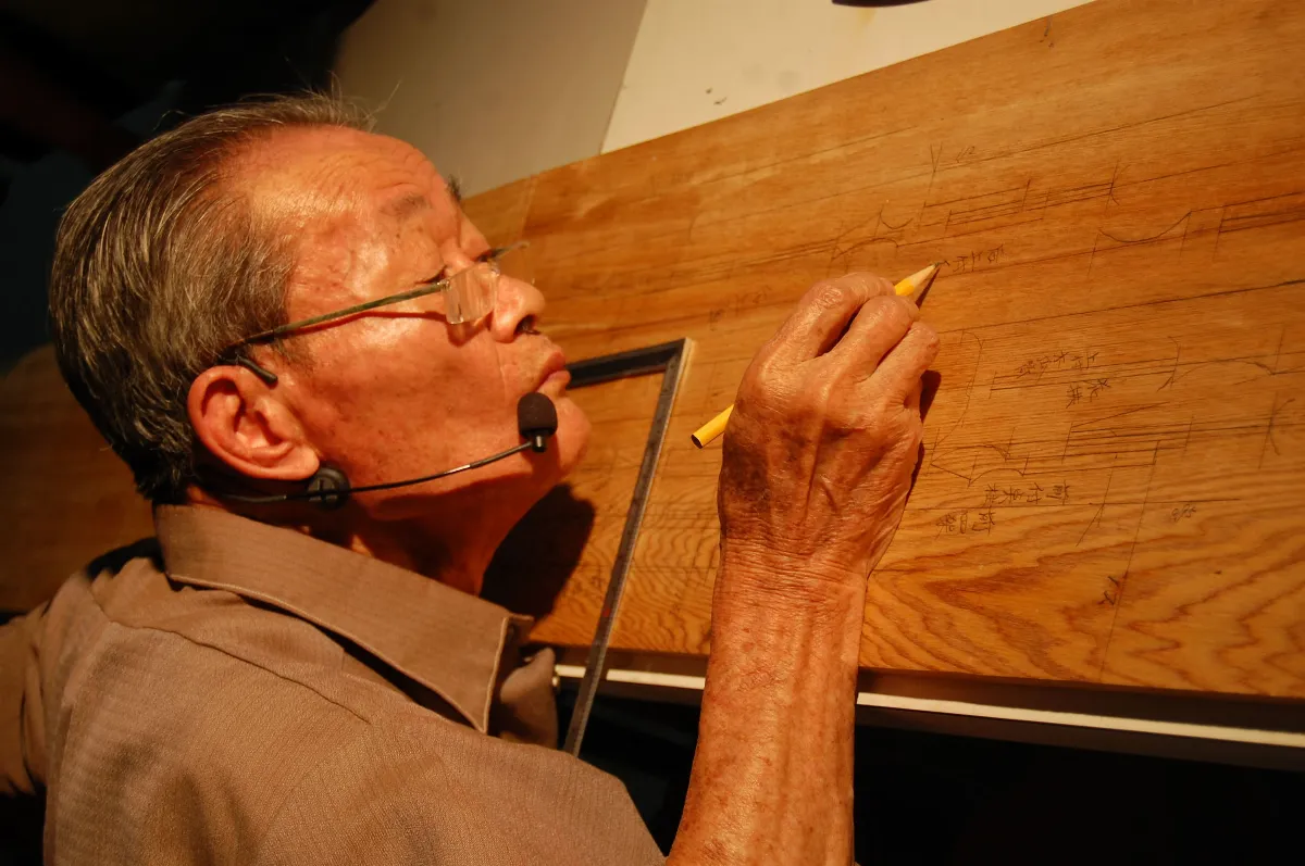 終身奉獻台灣寺廟建築 「大木作技術」保存者許漢珍辭世