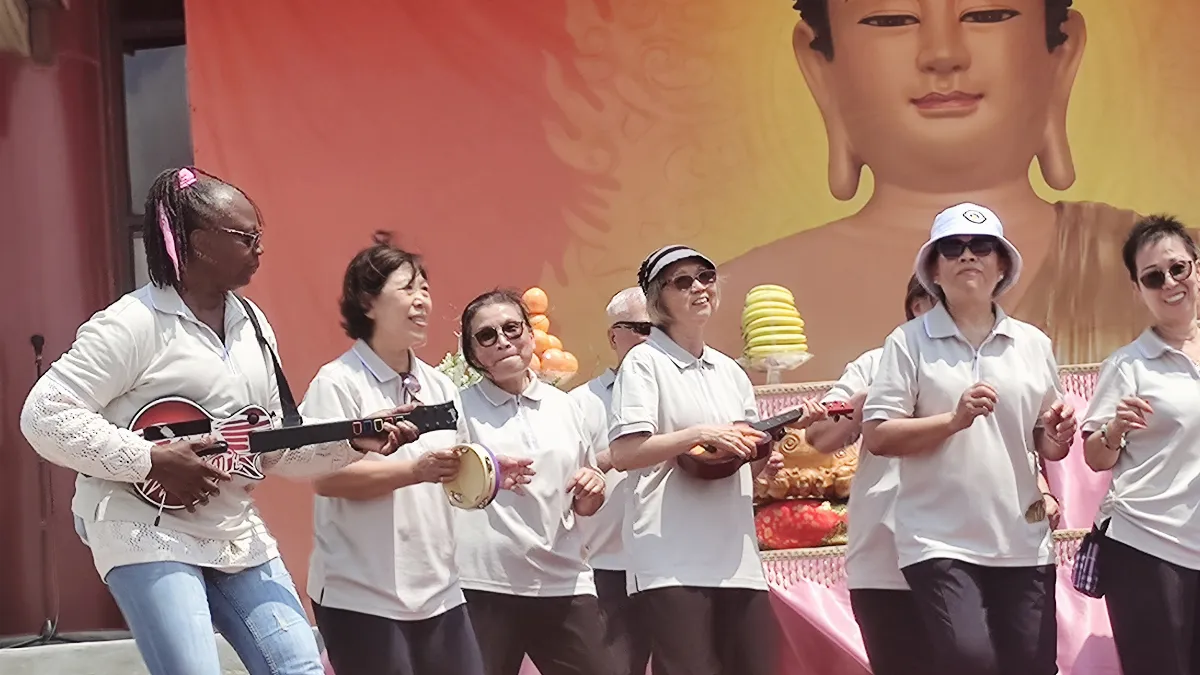 2025 Toronto World Religion Prayers for Peace and Buddha’s Light Vegetarian Food Fair Gathers Over 1,500 for Harmony and Sustainability
