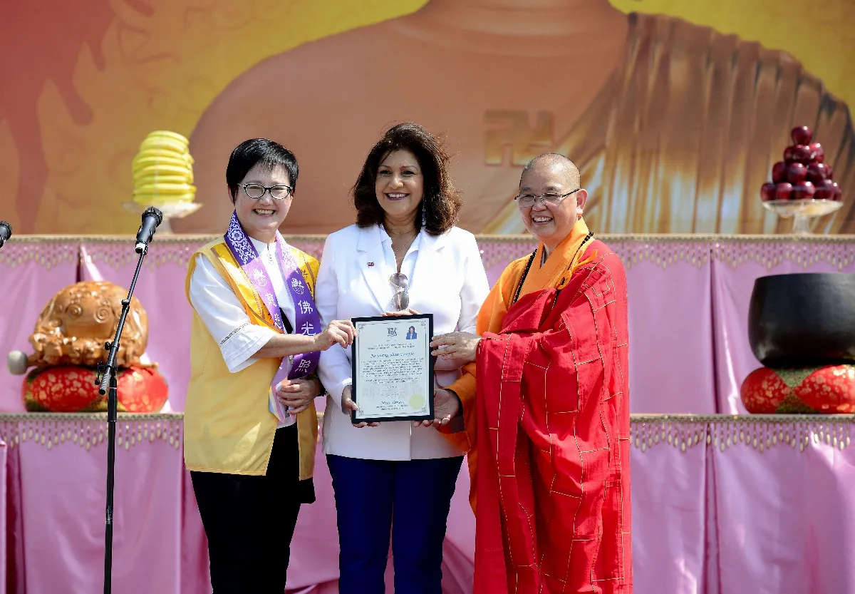 2025 Toronto World Religion Prayers for Peace and Buddha’s Light Vegetarian Food Fair Gathers Over 1,500 for Harmony and Sustainability
