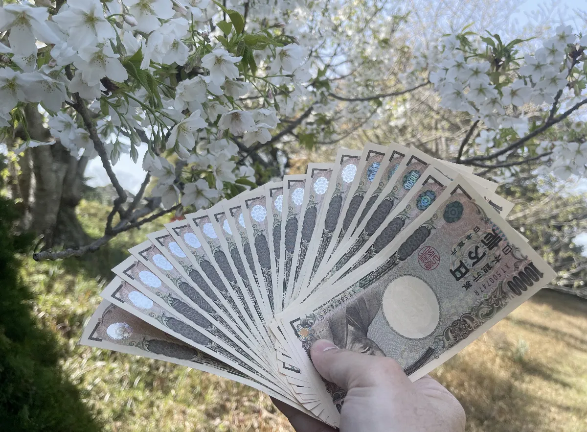 日圓持續走弱 匯價再創新低0.2014