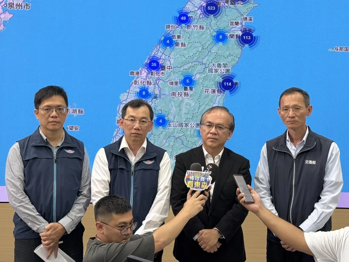 遊覽車駕駛明年起須身分識別 工會包圍交部抗議、交通部回應了