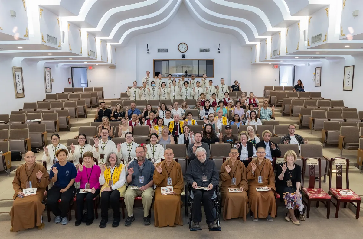 Hsi Lai Temple English Institute Graduation Marks a New Beginning for Young Practitioners