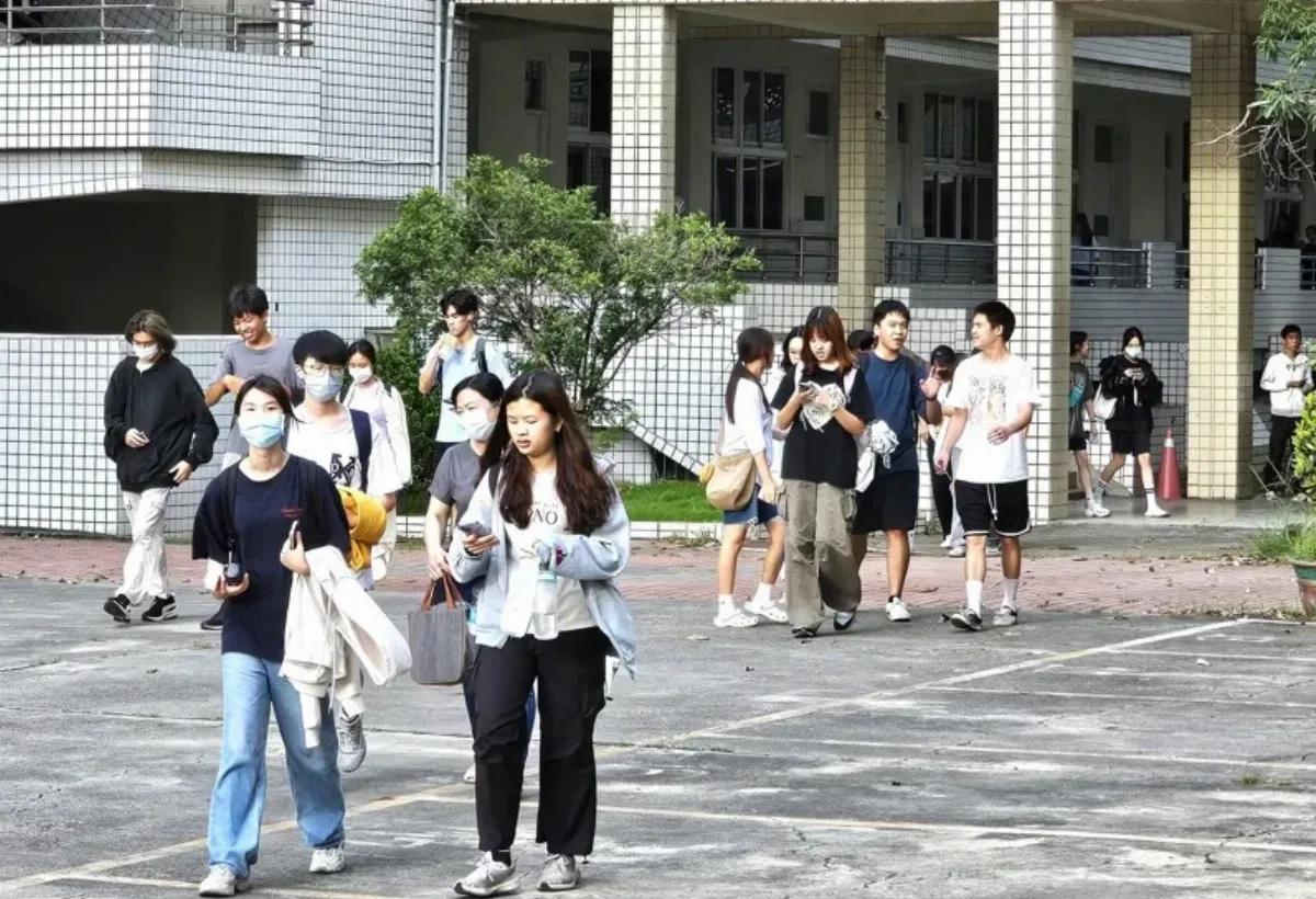 分科測驗／跨領域、圖表考題增 公民與社會難易度適中