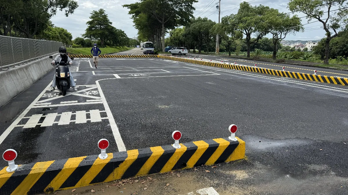 暑假機車考照旺季  苗栗公所設考照練習場「轟動鄉里」