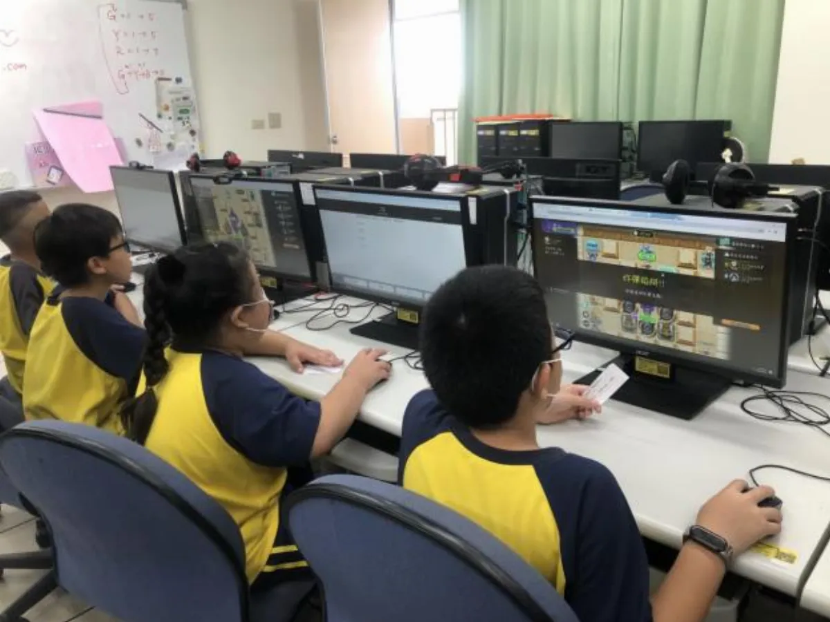 助學子快樂學習不間斷    暑假作業化身線上遊戲