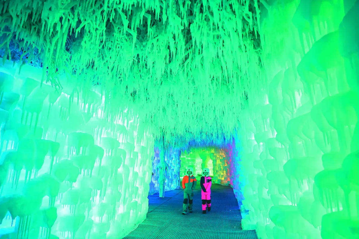 盛夏冰雪樂園