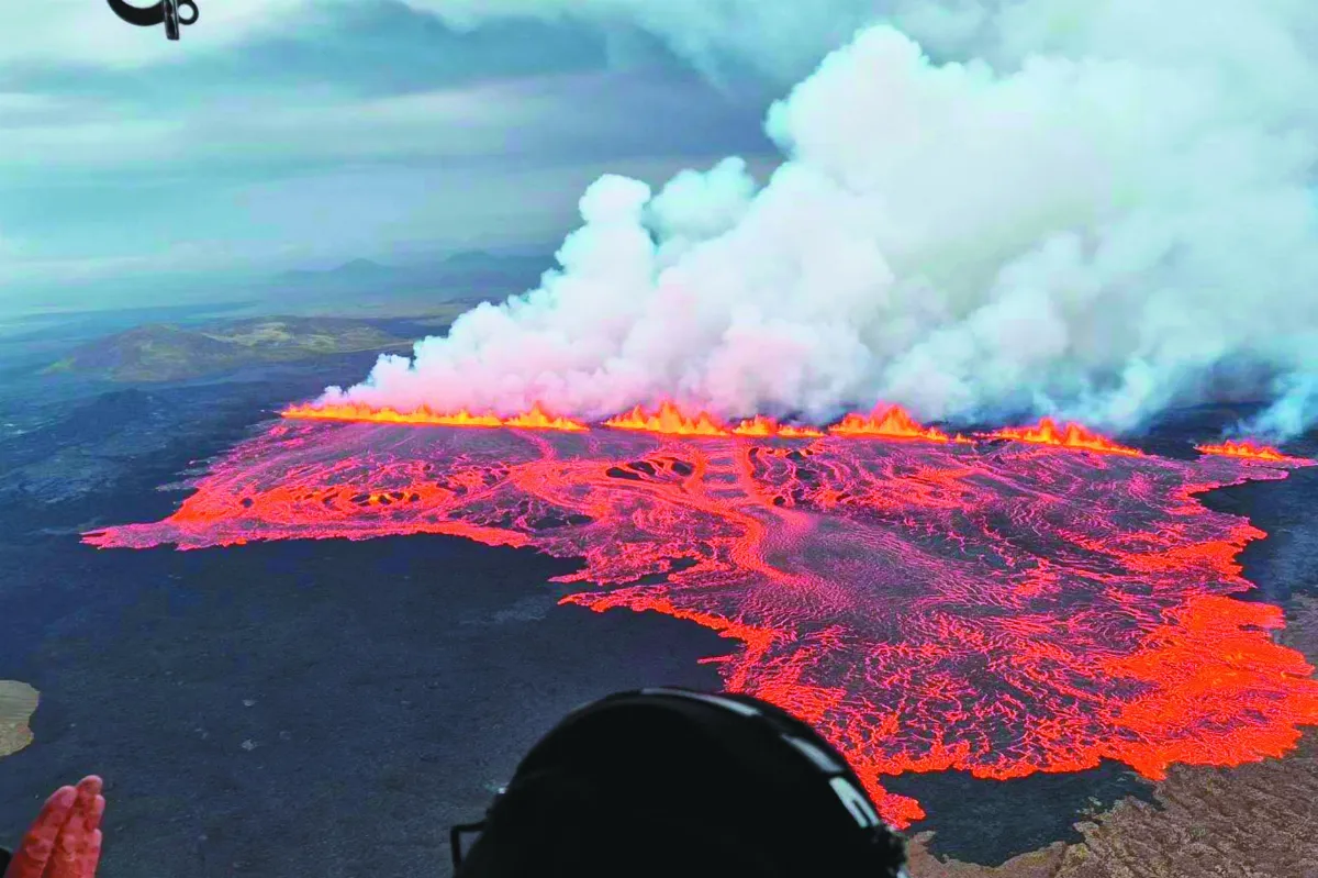 冰島火山爆發