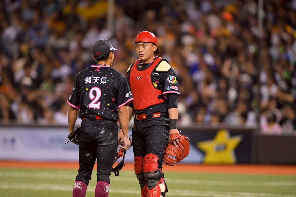 中職／郭天信三振林智勝懊惱 劉基鴻蹲捕沒發現李凱威盜壘
