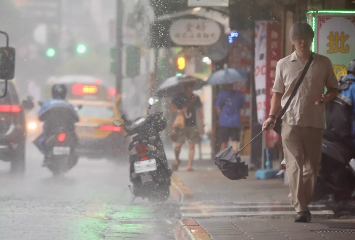 台中屏東台東豪雨特報　宜花等9縣市防大雨