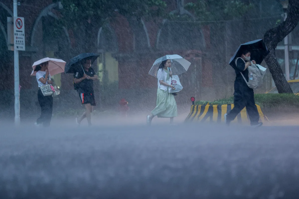 4縣市豪雨特報 恐一路下到晚上