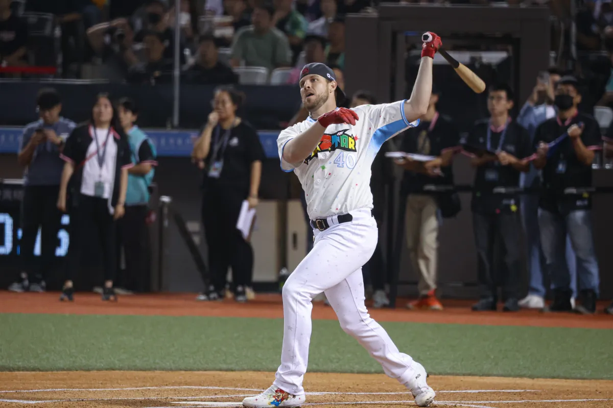 中職／後勁奪全方位打擊王 遺憾球沒過牆、敲碗聯名哈利波特