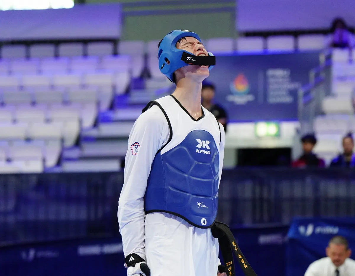 世大運／洪俊義無懼身材劣勢 跆拳道對打殺進金牌戰