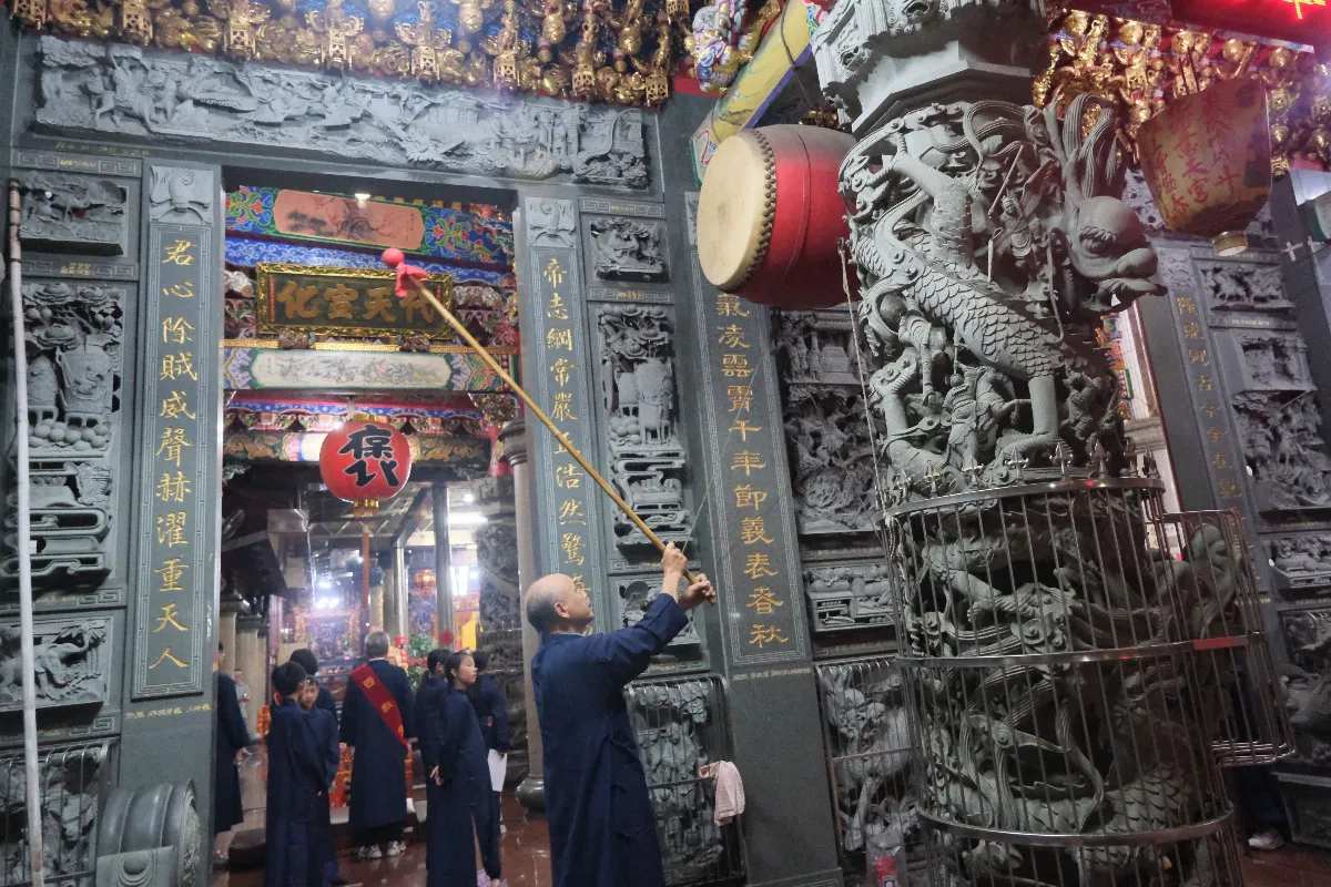 傳承在地信仰文化   三校學子與宮廟合辦地方學成果展 