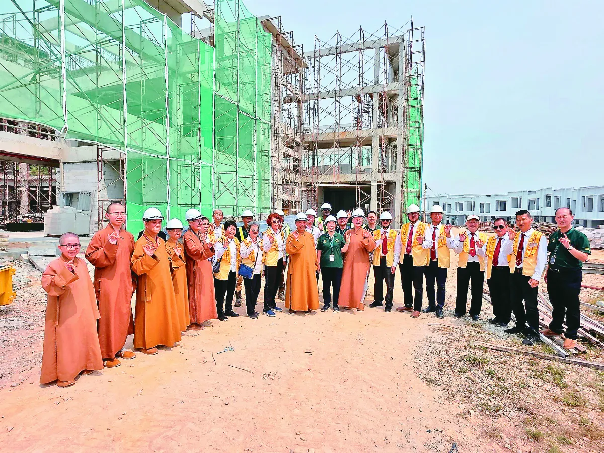 慧傳法師  視察大馬新文教中心工程