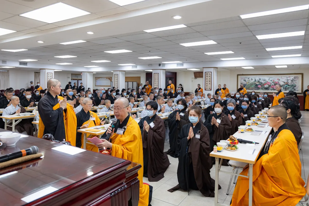 Hsi Lai Temple Hosts Five Precepts and Bodhisattva Precepts Retreat, Guiding Devotees to Open the Door towards Cultivation
