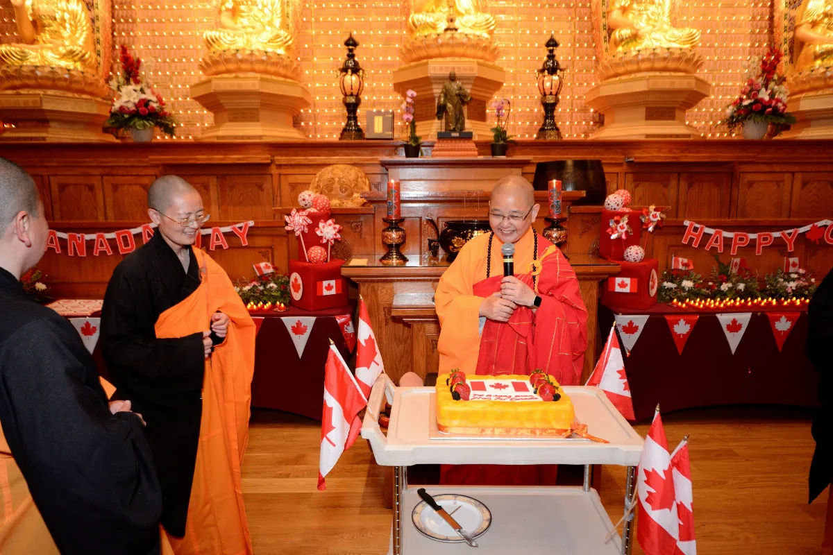 Prayers for Canada on National Day: Fo Guang Shan Temple of Toronto Welcomes All with Open House