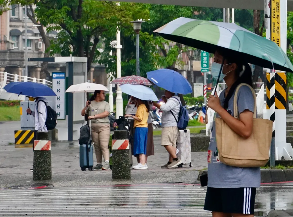 西南氣流+颱風外圍夾擊 今明防大雨、嘉義縣雨量破477毫米居冠