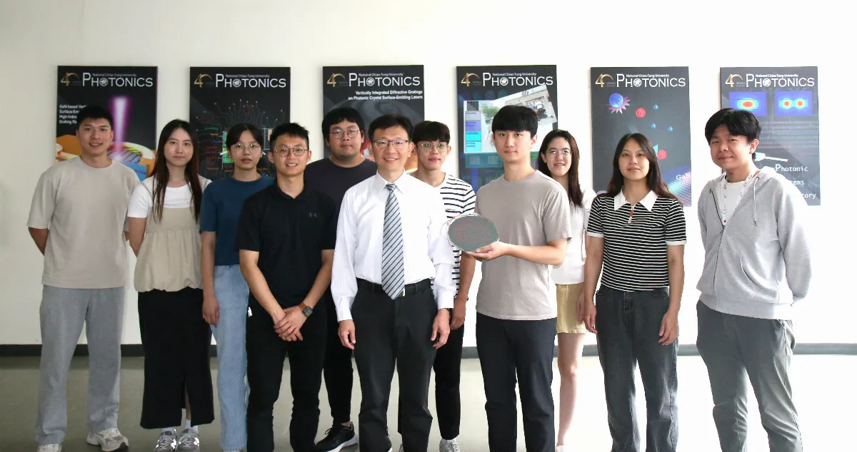 模擬人腦學習記憶 陽明交大實現光突觸仿真