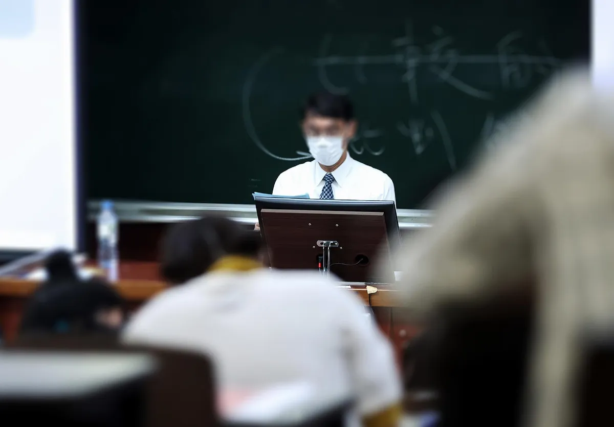 私校兼任師鐘點費 8月起比照公校