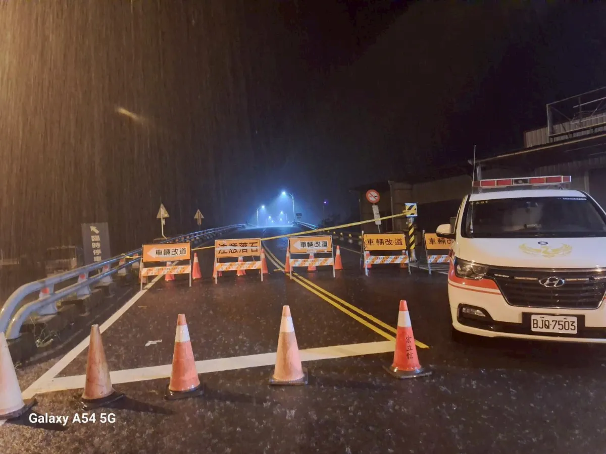 高市持續超大豪雨 桃源山區24小時雨量逾900毫米